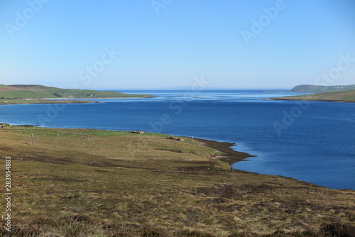 Wallpaper Mural Unterwegs auf der Insel Hoy, Orkney Inseln Torontodigital.ca