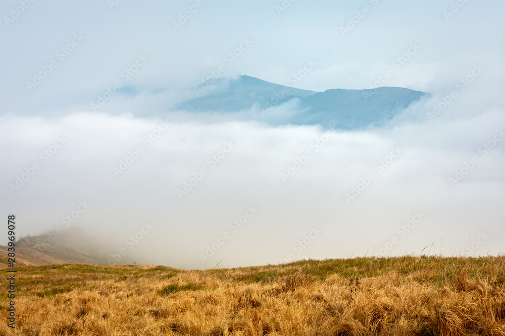 Fototapeta premium clouds over mountains