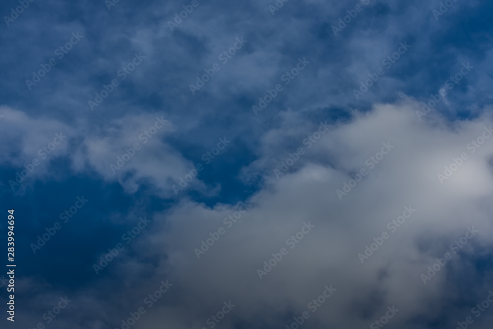 blauer himmel und weisse wolken blauer himmel und weisse wolken