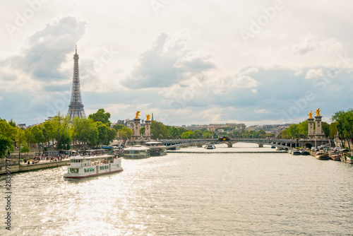 Sailing the Sienne River in Paris