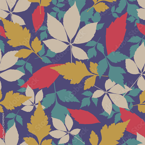 Vector autumn leaves seamless pattern repeat background