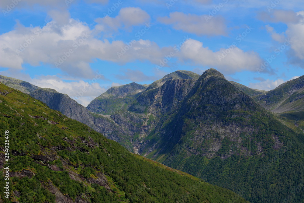 Norwegen - Fossestien. Impressionen. 