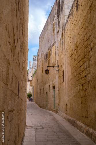 Fototapeta Naklejka Na Ścianę i Meble -  Street Scene from Mdina, Malta - The Silent City