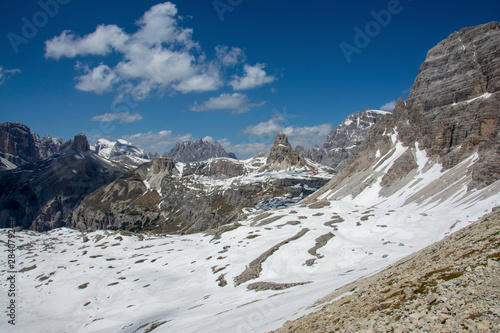 Dolomiten mit 3 Zinnen und Misurina see in Süd Tirol italien © alex