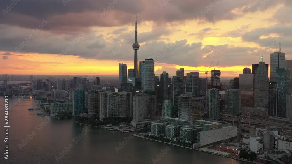 Downtown Toronto at Sunset - 4K Downtown Toronto at Sunset - 4K