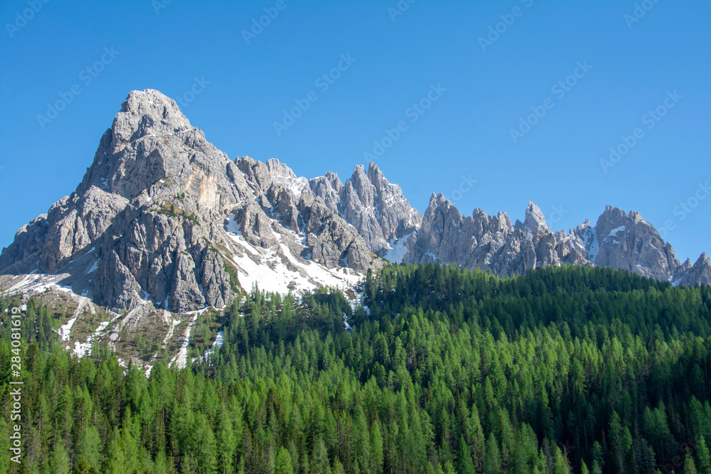 Dolomiten mit 3 Zinnen und Misurina see in Süd Tirol italien