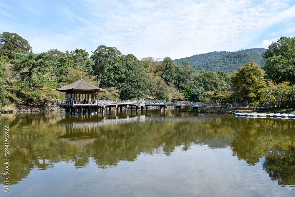 Obraz premium 奈良県 浮見堂