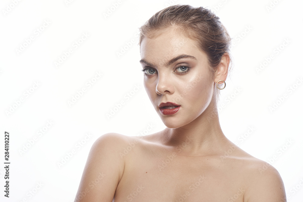 beautiful yong fashion beauty model smiling and posing. Cosmetic photo beautiful yong fashion beauty model smiling and posing. Cosmetic photo