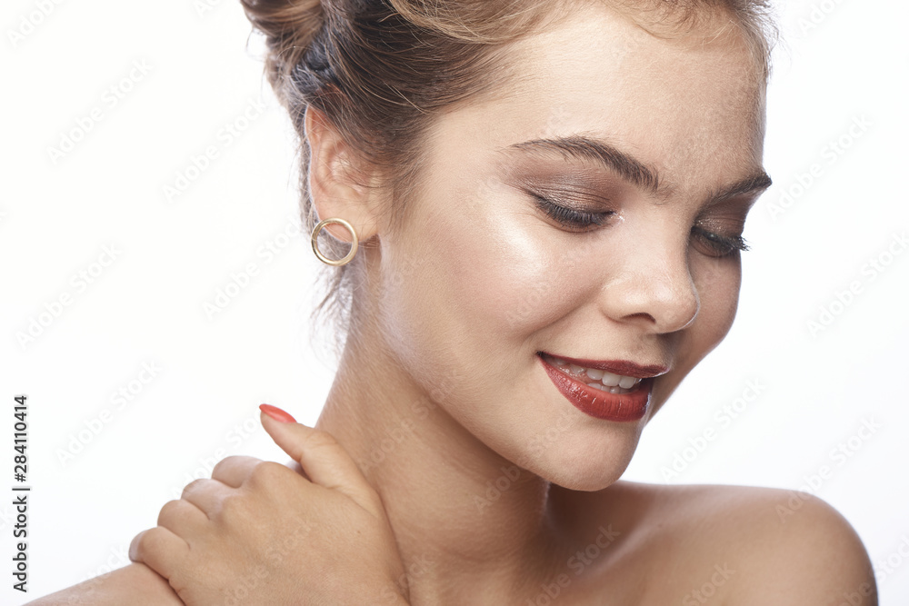 beautiful yong fashion beauty model smiling and posing. Cosmetic photo beautiful yong fashion beauty model smiling and posing. Cosmetic photo
