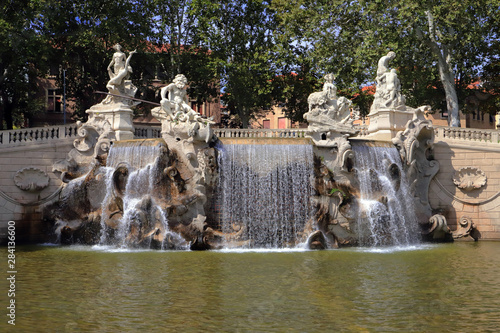 Tableau sur toile torino, fontana dei dodici mesi, italia, turin city, fountain of twelve months,