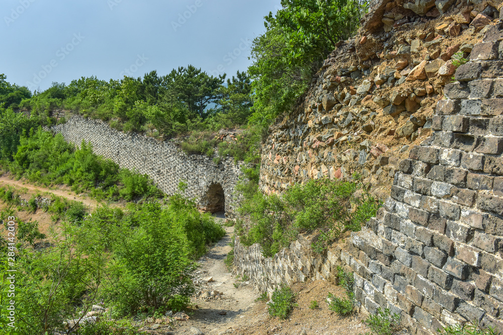 The Old Wall Sites of the Great Wall in Ancient Chinese Architecture