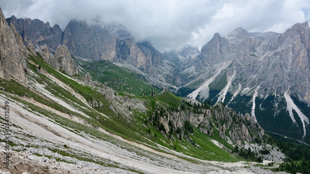 Obraz premium Wanderung im Rosengarten, Dolomiten Südtirol, Hochgebirge