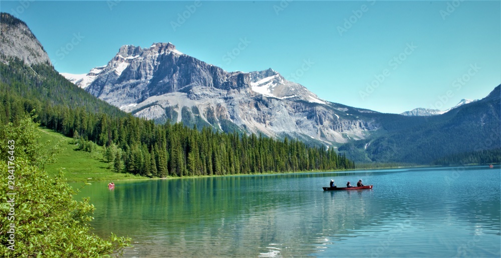 Lovely Emerald Lake in Yoho National Park, BC, Canada