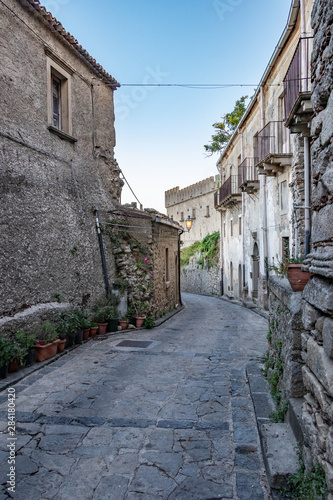 Il Borgo di Montalbano Elicona  Sicilia