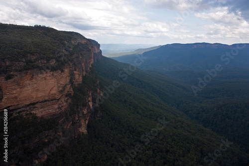 A large cliff at the Wentworth Falls in the Blue Mountains in Australia