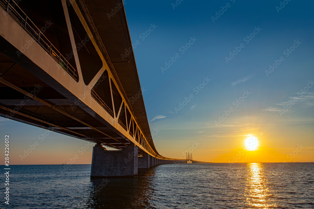 Bridge between Denmark and Sweden, Oresundsbron