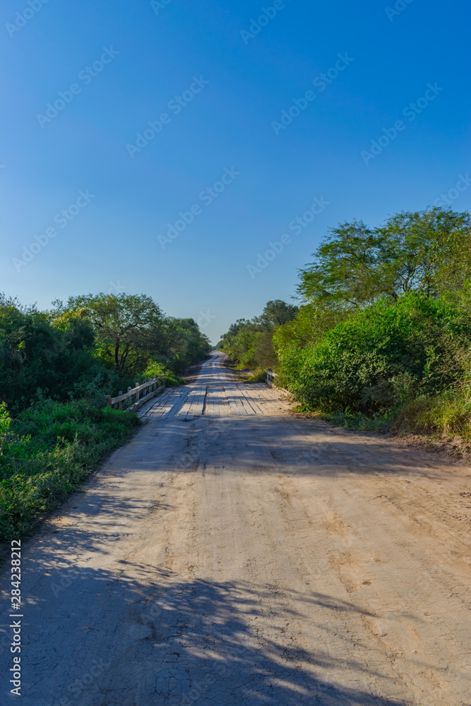 Puente Pequeño en Caminos Rurales - Chaco Argentina Puente Pequeño en Caminos Rurales - Chaco Argentina