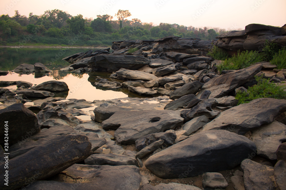 Kaeng Tana National Park