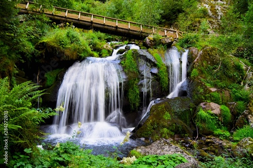 Fototapeta Naklejka Na Ścianę i Meble -  waterfalls are a miracle of nature