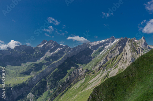 Schöne Erkundungstour durch die Appenzeller Berge in der Schweiz. - Appenzell/Alpstein/Schweiz photo