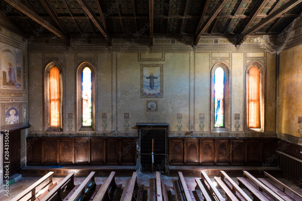 Urban exploration in an abandoned church