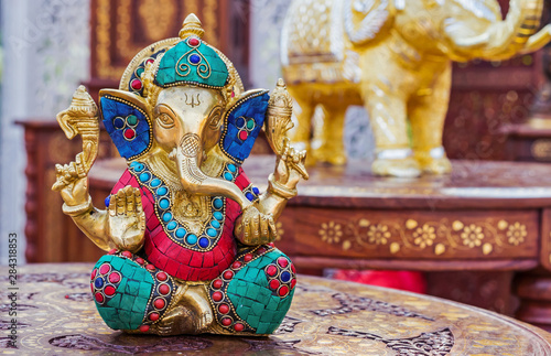 Canvas Print Bronze statuette Ganesha hindu god of success.