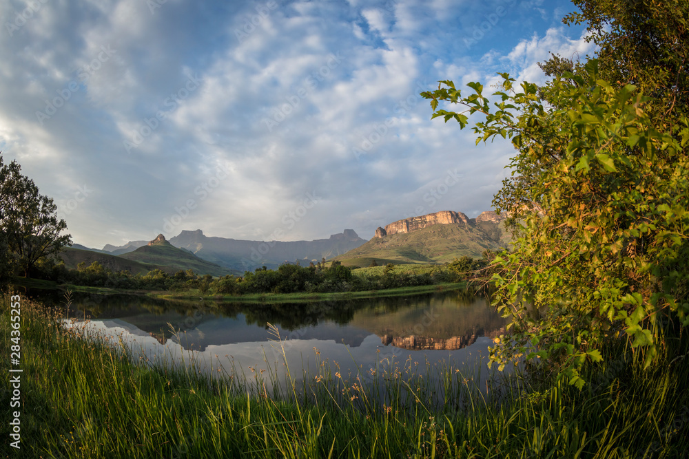 Royal Natal National Park with a view of the Amphitheatre. UKhahlamba ...