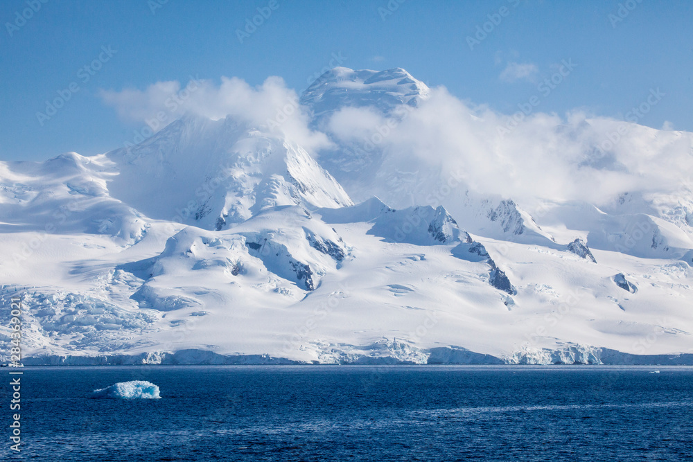 Antarctica, Half Moon Bay, landscape at Half Moon Bay