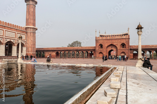 Reflection. Jama Mashid, mosque. Delhi. India.