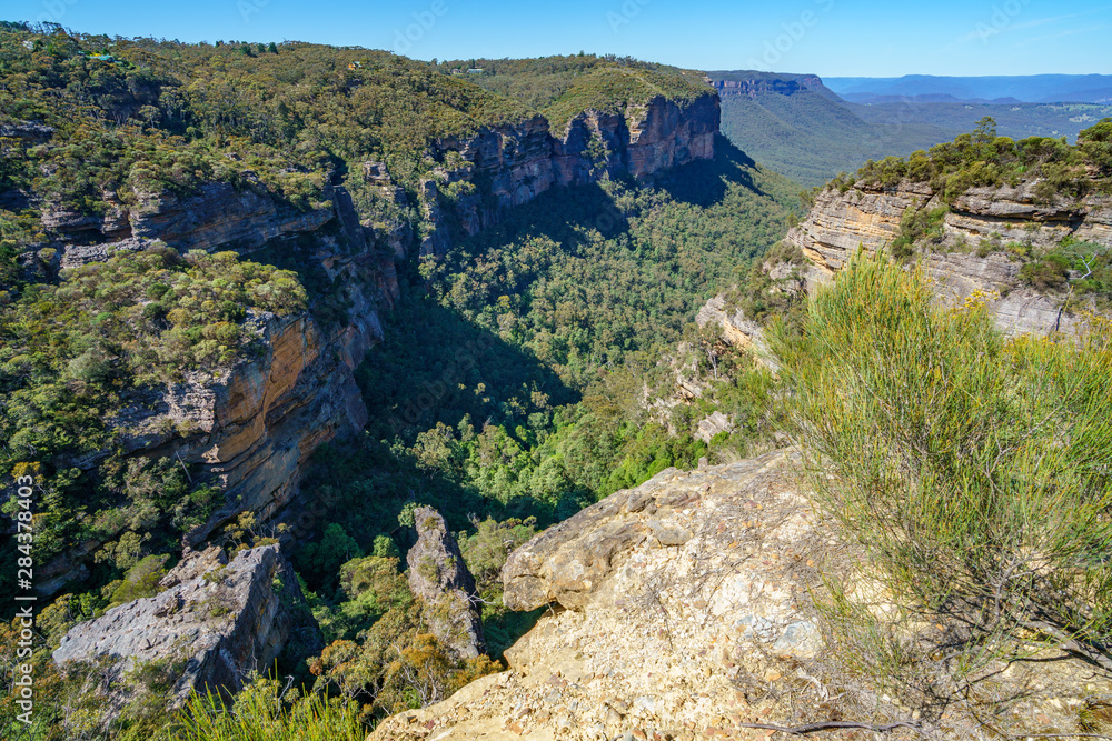 hiking to norths lookout, blue mountains national park, australia 8