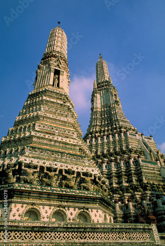 Asia  Thailand  Bangkok. Wat Arun  Temple of Dawn .