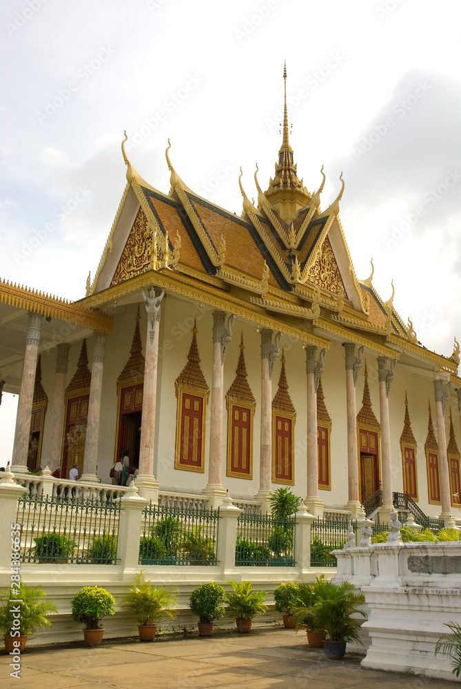 Naklejka premium Cambodia. Phnom Penh. Royal Palace. Silver Pagoda.