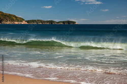 Canada, Nova Scotia, Cape Breton, Cabot Trail, Ingonish, Breaking Wave