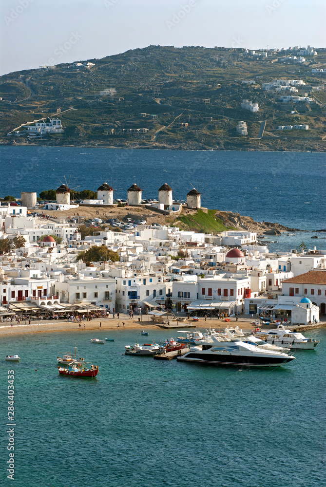 Fototapeta premium Greece, Mykonos, Chora. The inner harbor of Mykonos.