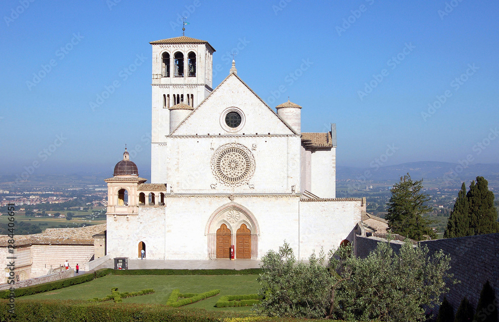 Italy, Umbria, Assisi. Basilica di San Francesco, religious home of St. Francis