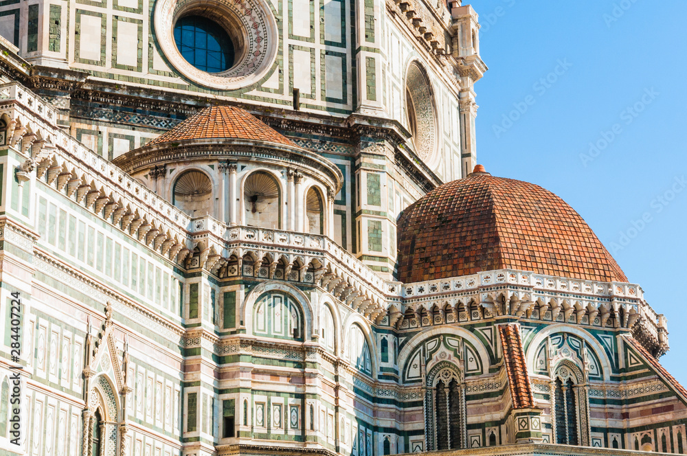 Exterior of the cathedral Santa Maria del Fiore, Piazza del Duomo, UNESCO World Heritage Site, Firenze, Tuscany, Italy