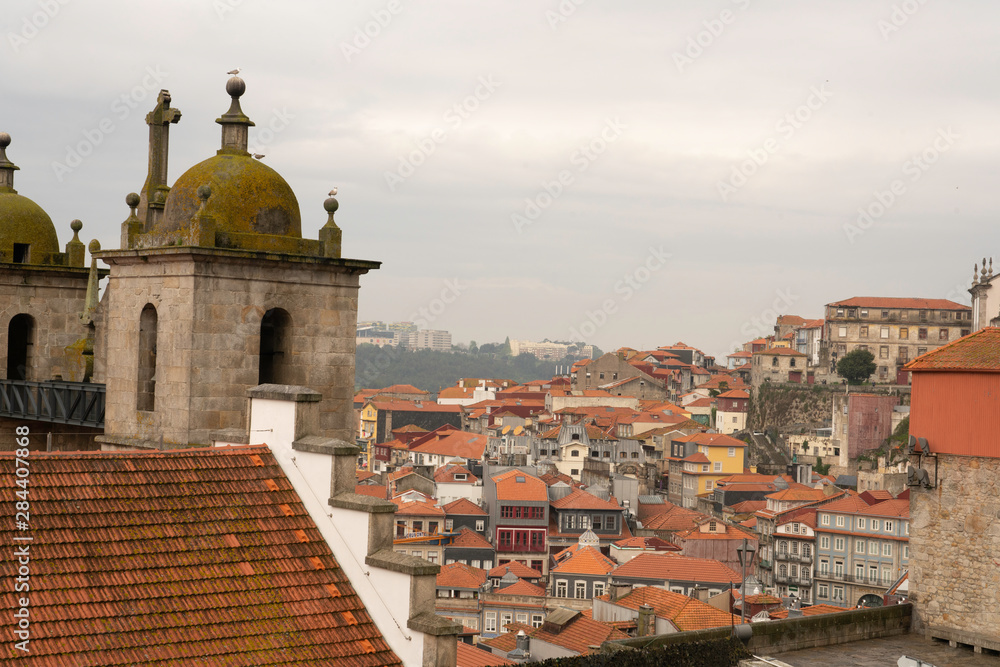 Blick über die Stadt Porto / Portugalvon oben.