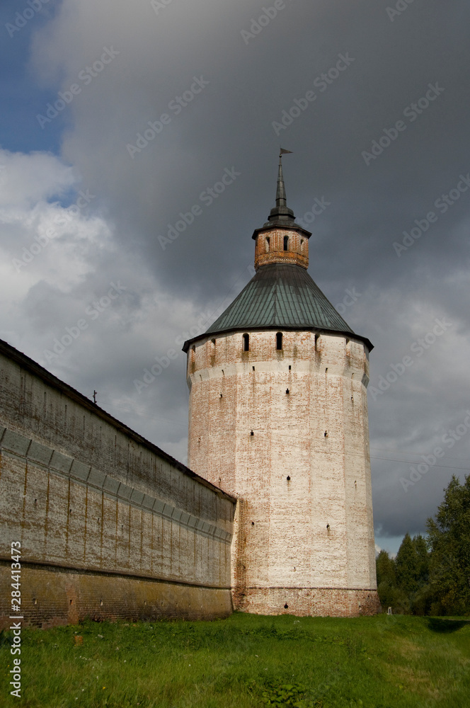 Obraz premium Russia, Volga-Baltic Waterway, Goritzy. Kirillo-Belozersky Monastery, founded in 1397 by St. Cyril.