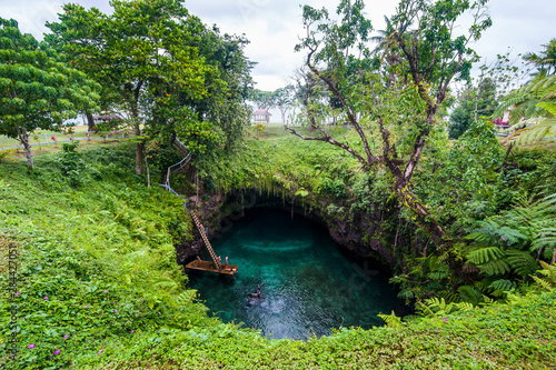 Фотография To Sue ocean trench in Upolu, Samoa, South Pacific