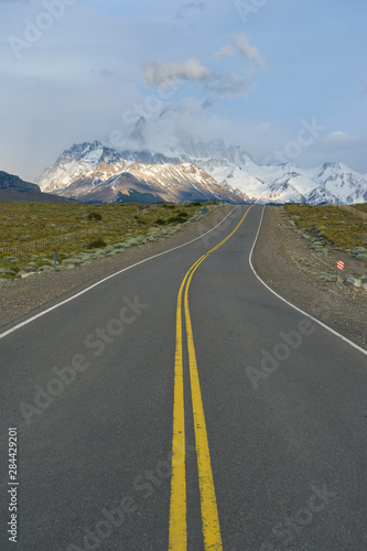 Road leading to Mount Fitzroy near El Chalten, Patagonia, Argentina, South America