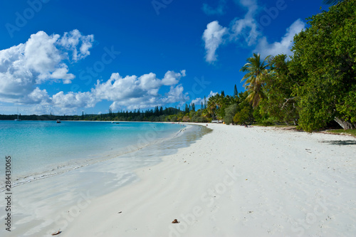 Fototapeta White sand beach, Bay de Kanumera, Ile des Pins, New Caledonia, South Pacific