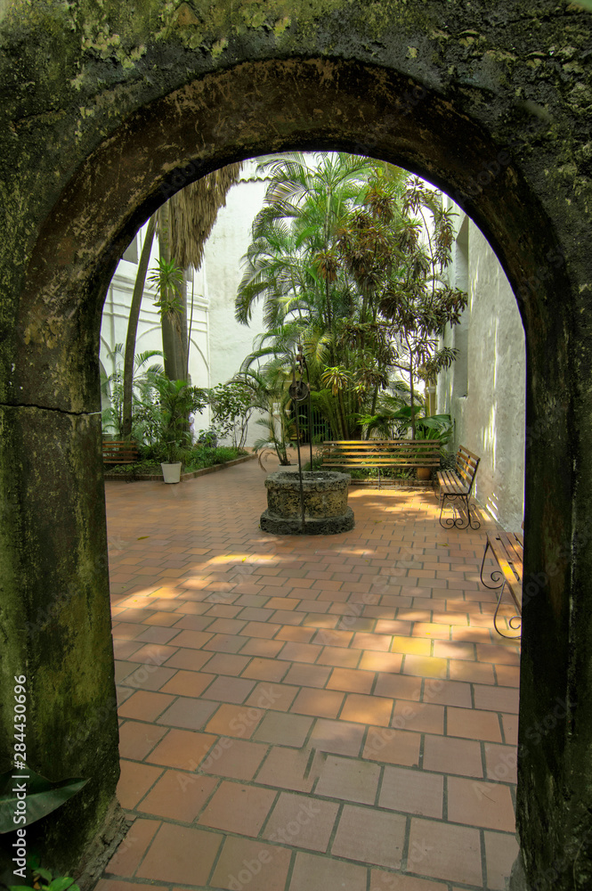 Santuario de San Perdo Claver sanctuary in Plaza de San Pedro Claver, El Centro, Old City, cuidad Vieja, Cartagena, Bolivar, Colombia. Santuario de San Perdo Claver sanctuary in Plaza de San Pedro Claver, El Centro, Old City, cuidad Vieja, Cartagena, Bolivar, Colombia.