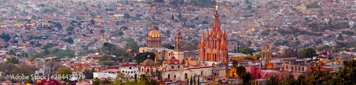 Mexico, San Miguel de Allende. Credit as: Don Paulson / Jaynes Gallery / DanitaDelimont.com.