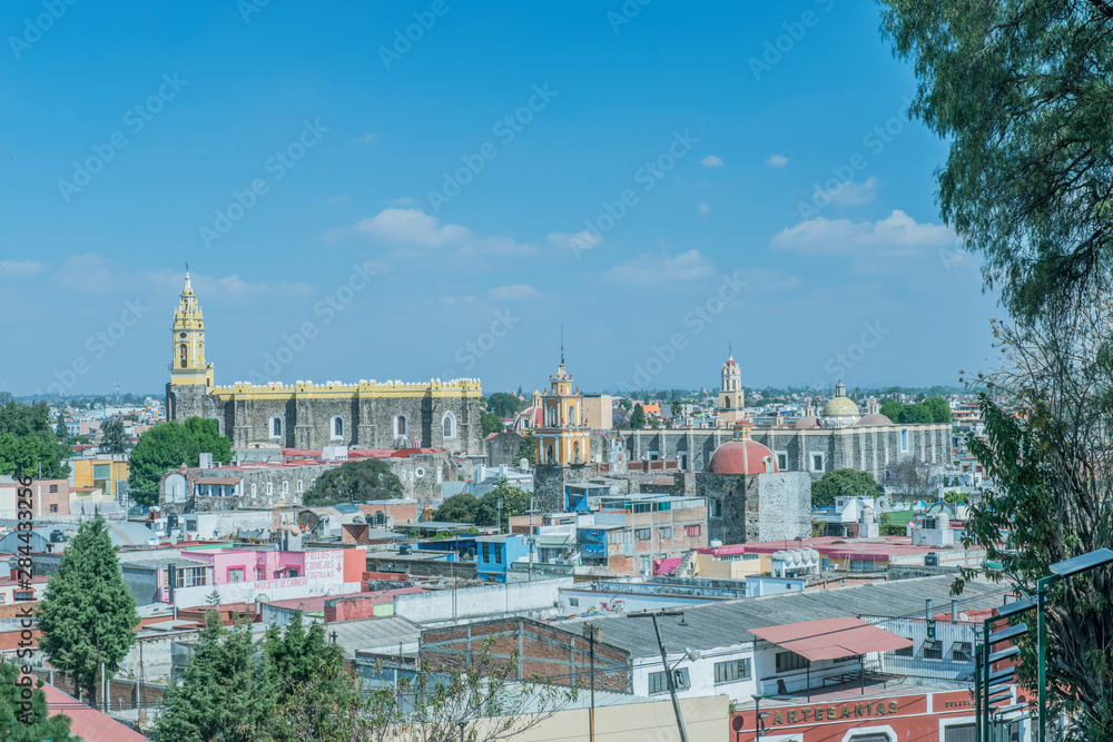 Fototapeta premium Mexico, Puebla, Cholula, Looking down on Cholula Historic District