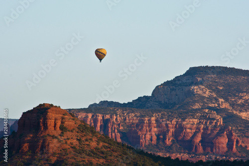 ballooning, view from Birch Nest, Sedona, Arizona, USA