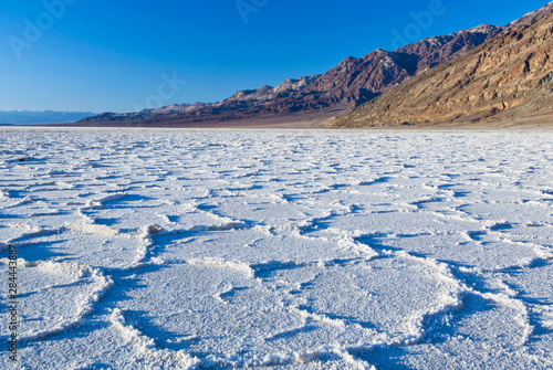 USA, CA, Death Valley NP, Salt Formations at Badwater