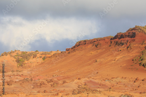 Kaehiakawaelo (Garden of the Gods), a martian landscape of red dirt, purple lava, and rock formations created by erosion, Lanai Island, Hawaii, USA