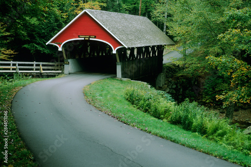 USA, New Hampshire, White Mountains, Franconia Notch State Park, covered bridge, built 1886.