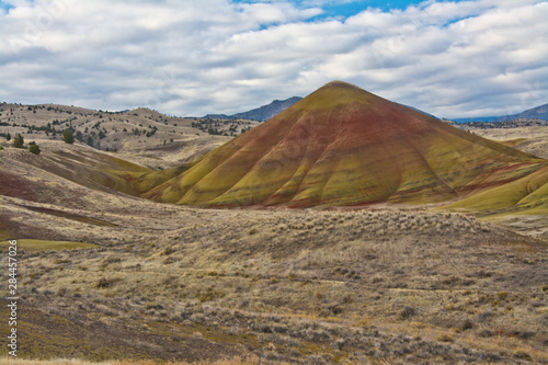 Painted Hills, John Day Fossil Beds, Mitchell, Oregon, USA.