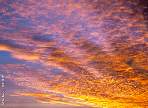 USA, Oregon, Bend. Sunset rolls across the sky like a brilliant tapesty, Pilot Butte State Park, Bend, Oregon.